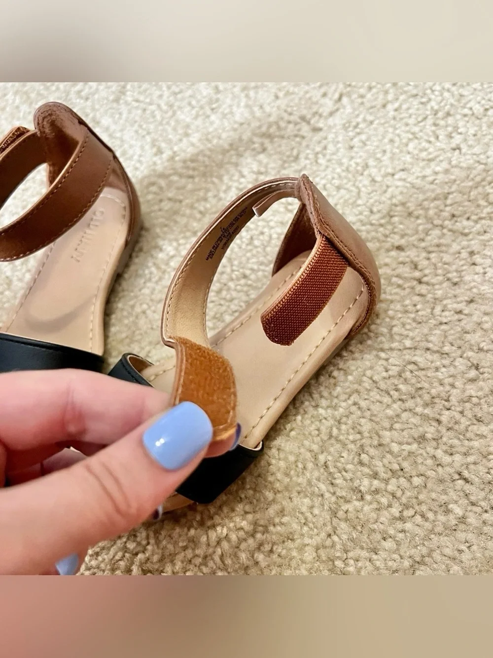 Sz 7 Old Navy Brown & Black Sandals